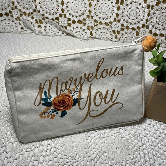 Marcellus You cotton makeup bag - Picture 1 of 5